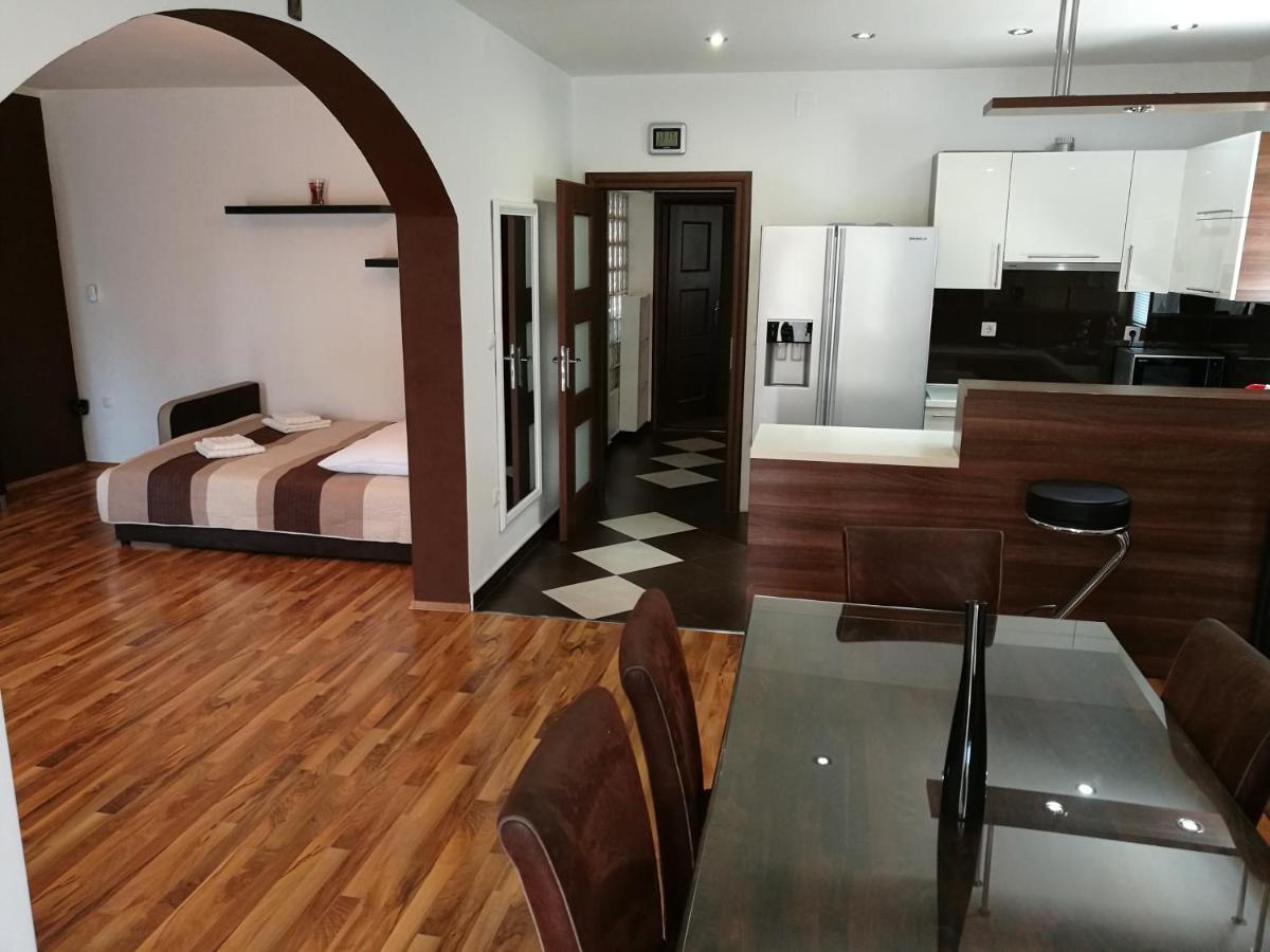 Apartmani Mariva Vodice Exterior photo
